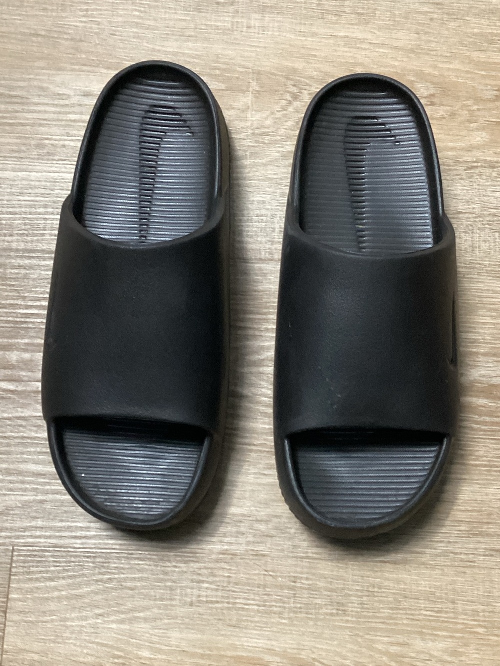 Nike Calm Men's Black Slide Sandals - Minimal Pool & Casual Slides M8 W9